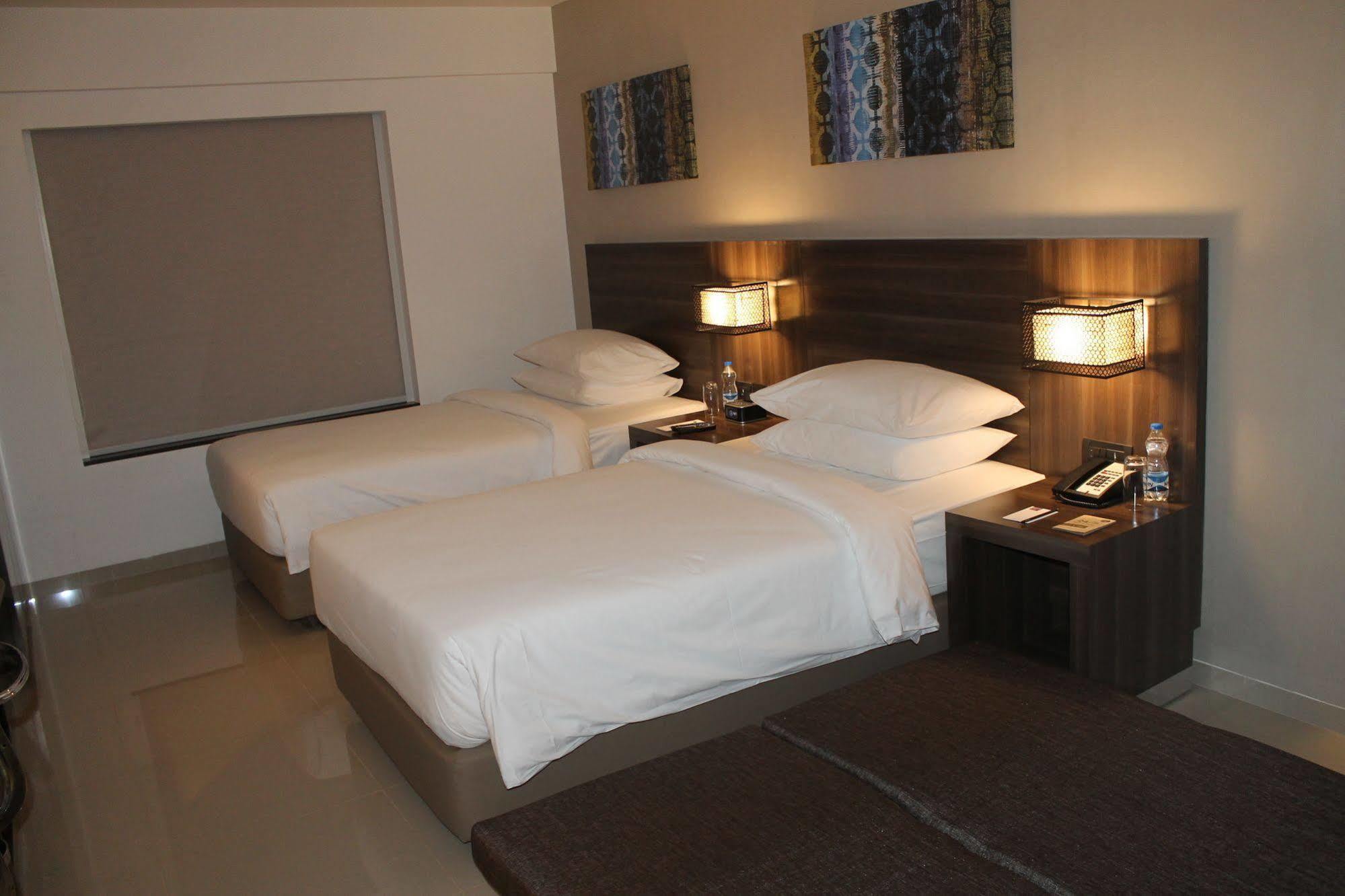 The Residency Towers, Rameswaram Hotel Exterior photo